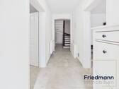 EG_Diele - 6 Zimmer Bauernhaus, Landhaus in Farschweiler