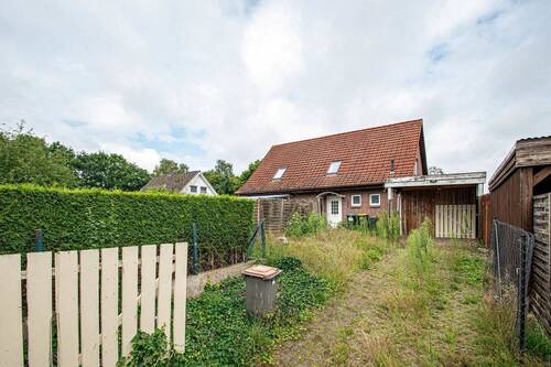 Straßenansicht - 6 Zimmer Einfamilienhaus zum Kaufen in Bienenbüttel