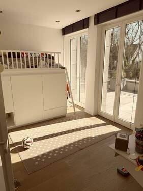 Kinderzimmer mit Terrasse - 