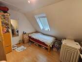 Zimmer 2 - Etagenwohnung mit 75,00 m² in Langquaid zur Miete