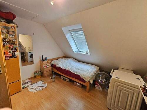 Zimmer 2 - Etagenwohnung mit 75,00 m² in Langquaid zur Miete