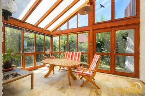 Wintergarten - Etagenwohnung mit 144,00 m&sup2; in Bogen zum Kaufen