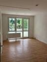 Wohnzimmer - 3 Zimmer Etagenwohnung zur Miete in Gera