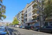 Strasse vor dem Haus - 