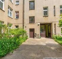 Bezugsfreie 1-Zimmer-Altbauwohnung am Robert-Koch-Institut - Berlin Wedding