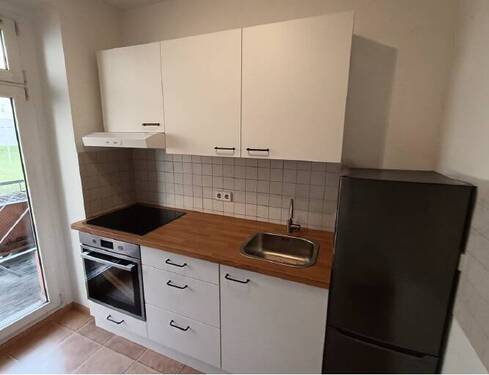 EBK ! - Inkl. EBK - Bad mit Fenster + Dusche ftei ab 1.1.26