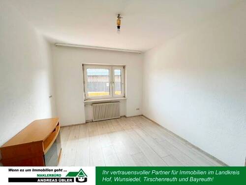 1.OG Zimmer 2 (Klein) - 