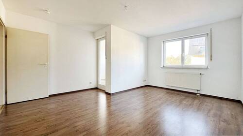 Schlafzimmer - 3 Zimmer Etagenwohnung zum Kaufen in Neumarkt