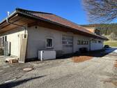 Zufahrt Sektionaltor - Halle in Titisee-Neustadt