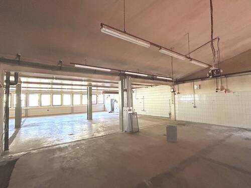 Gewerbehalle - 