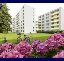 Wohnen im Grünen! Renovierte 3-Zimmer-Wohnung mit Balkon + Tageslichtbad, guter Schnitt + Stellplatz - Bielefeld Innenstadt