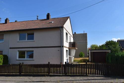 Frontansicht - Zeit für frischen Wind. - 169.000,00 EUR Kaufpreis, ca.  110,00 m² Wohnfläche