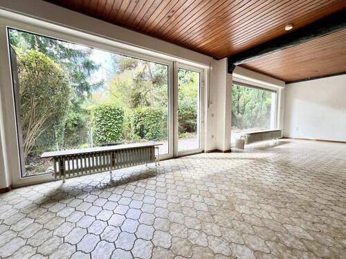 GROSSE GLASFRONT ZUM GARTEN - 5 Zimmer Etagenwohnung zum Kaufen in Essen