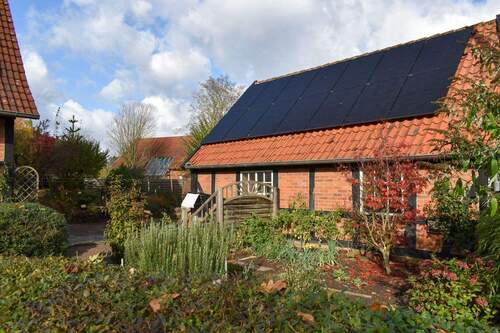 Carport mit Photovoltaik - 