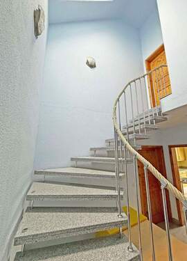 Treppe ins Dachgeschoss - 