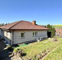 Heiligenmoschel - Freistehendes Einfamilienhaus mit Doppelgarage