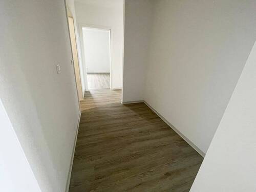 Flur Richtung SZ - 