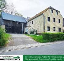 Zentrale Lage im Ort und ländlicher Charme - Höchstädt im Fichtelgebirge