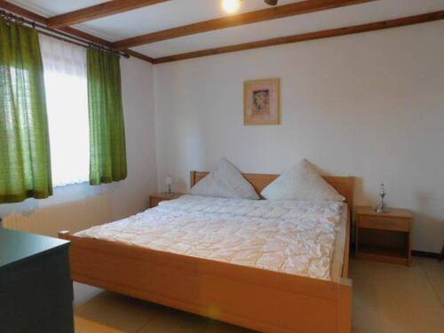 FB10 Hauptschlafzimmer - 