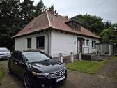 mit 2 Stellplätzen - 8 Zimmer Einfamilienhaus in Stuhr