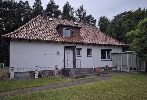 Hauseingang - Einfamilienhaus mit 150,00 m&sup2; in Stuhr zum Kaufen