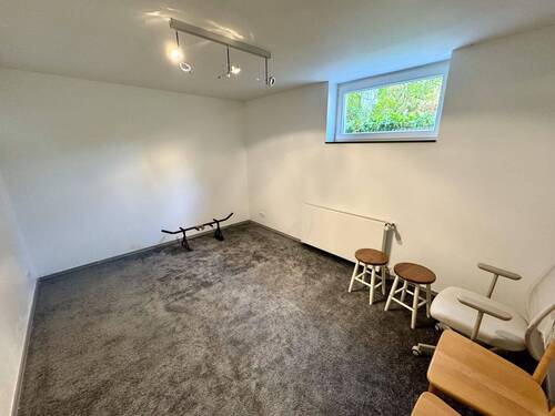 Schlafzimmer 5 UG - 