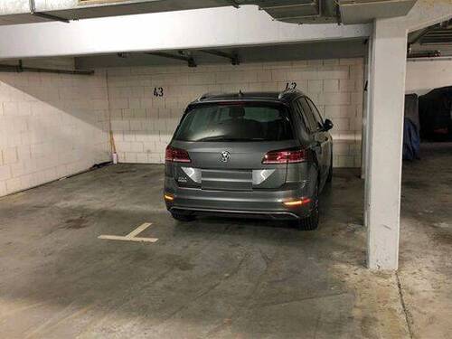 Tiefgaragen-Stellplatz.jpg - 