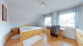 Schlafzimmer - 6 Zimmer Einfamilienhaus zum Kaufen in Wiesentheid