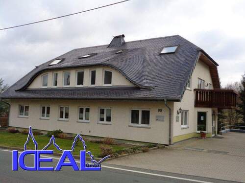 Fassade - IDEAL - Singlewohnung auf dem Land