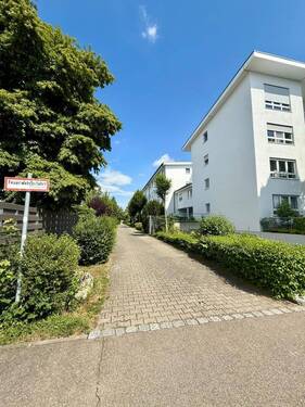 Hausansicht von der Straße - 