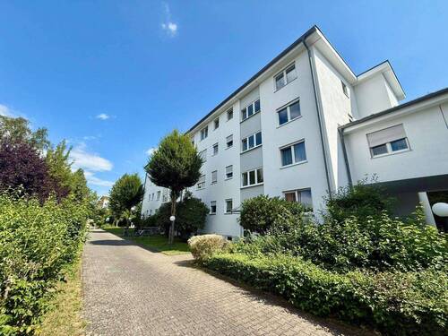Hausansicht - 3 Zimmer Terrassenwohnung zum Kaufen in Neu-Ulm