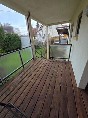 Balkon EG - *** Stattliches Haus mit Garten sucht neuen Eigentümer!!***