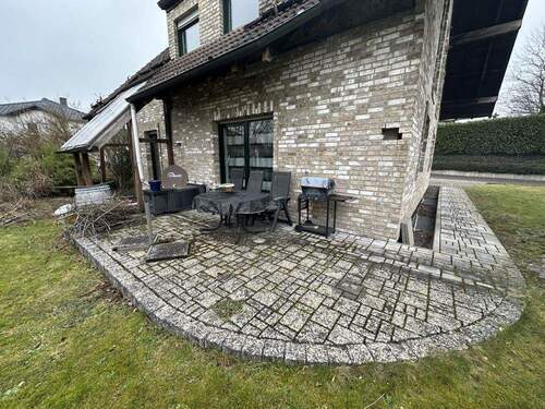 Terrasse - 7 Zimmer Einfamilienhaus in Hilgert