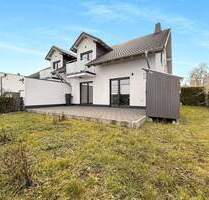 Zuhause ankommen - neuwertige Doppelhaushälfte mit Top-Ausstattung, Garten & Panoramablick - Mechernich Kommern