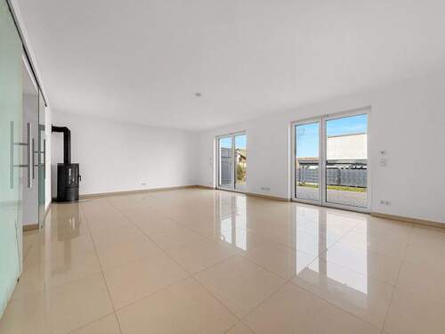 Wohnzimmer - 4 Zimmer Doppelhaushälfte zum Kaufen in Mechernich