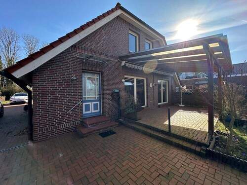 Terrasse - 6 Zimmer Einfamilienhaus in Rhauderfehn