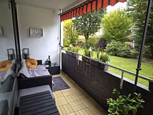 mit Loggia - 3 Zimmer Etagenwohnung in Bremen