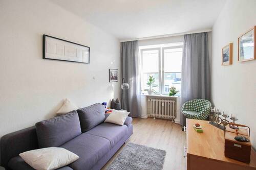 Schlafzimmer 2 2.OG - 