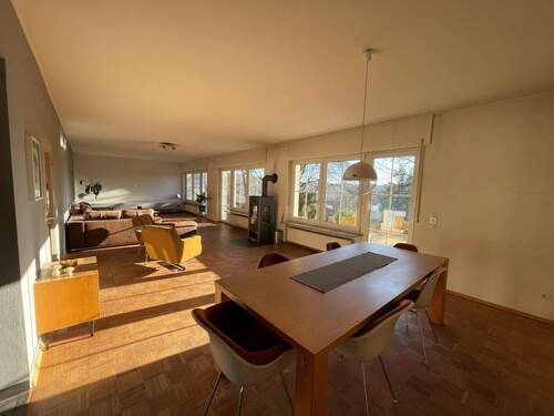 Wohnen/Essen/Arbeiten - 