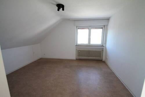 Schlafzimmer - Etagenwohnung mit 92,00 m² in Frankfurt am Main zur Miete