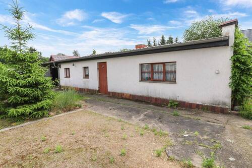 Nebengebäude - 7 Zimmer Einfamilienhaus in Möser