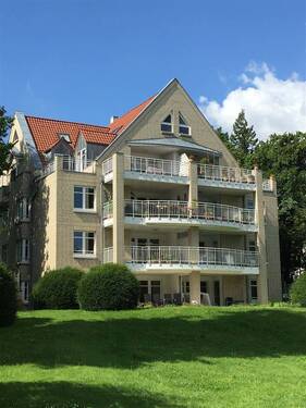 Rückwärte Ansicht - Traum-Wohnung mit Blick auf den Schweriner See