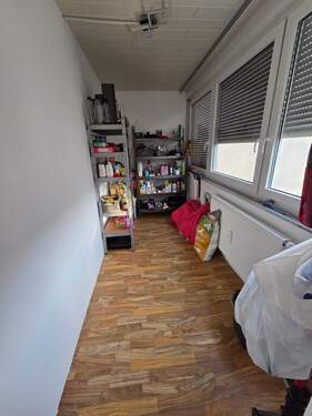 Loggia-Abstellfläche - 