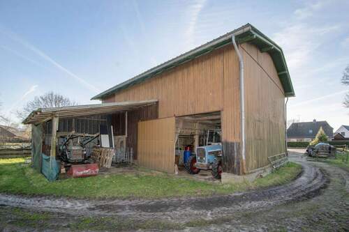 Pferdestall/Scheune - 