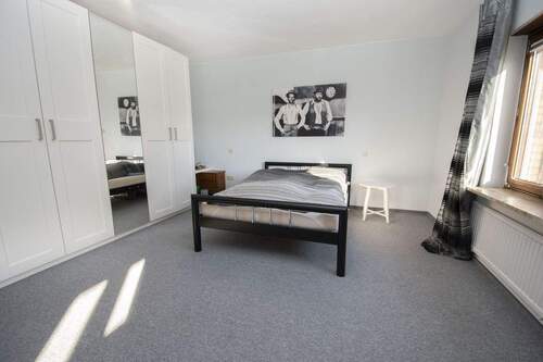 Schlafzimmer 1 - 