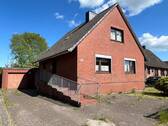 Haus mit Auffahrt - 5 Zimmer Einfamilienhaus in Krempermoor