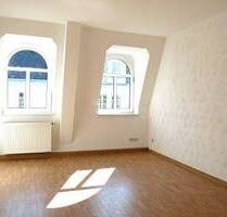 Helle 2-Raum-Dachgeschoss-Wohnung im Stadtzentrum Riesa´s
