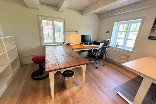 W1: Ein mögliches Schlafzimmer im Erdgeschoss - Einfamilienhaus mit 266,00 m&sup2; in Wrixum zum Kaufen