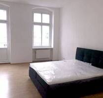 Attractive, quiet 3-room apartment with balcony in Friedrichshain - Berlin