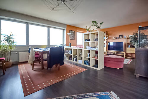 Wohnzimmer - 3 Zimmer Etagenwohnung zum Kaufen in Kehl